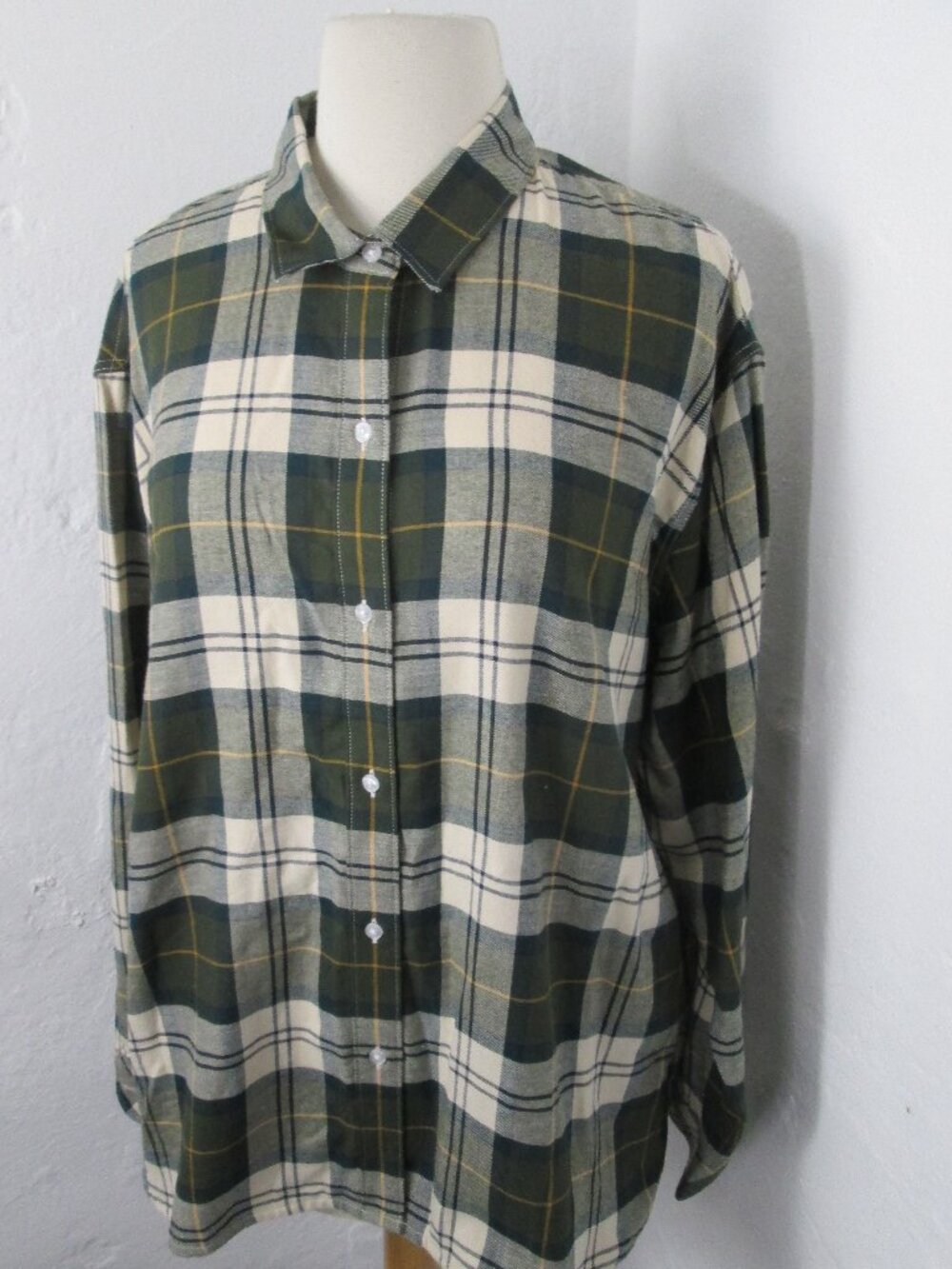 Barbour Bredon Plaid Shirt Women's Size 8 Green Button Down Long Sleeve Cotton